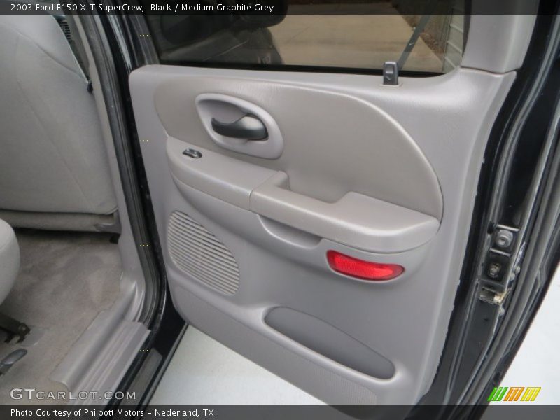 Black / Medium Graphite Grey 2003 Ford F150 XLT SuperCrew