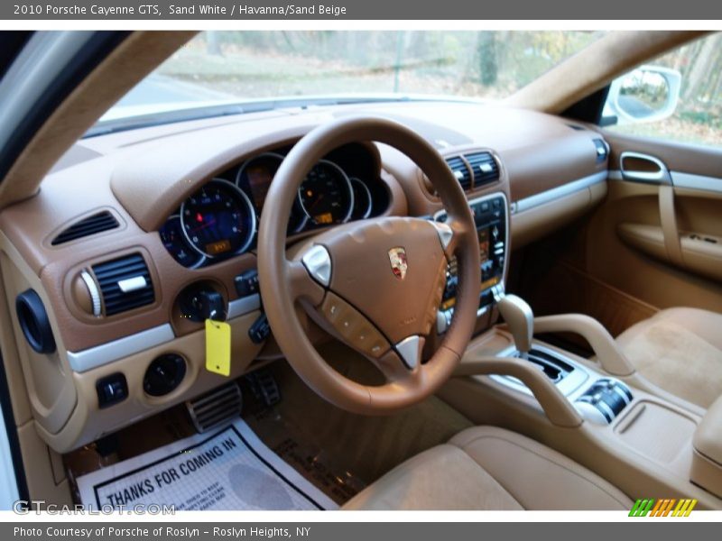 Sand White / Havanna/Sand Beige 2010 Porsche Cayenne GTS