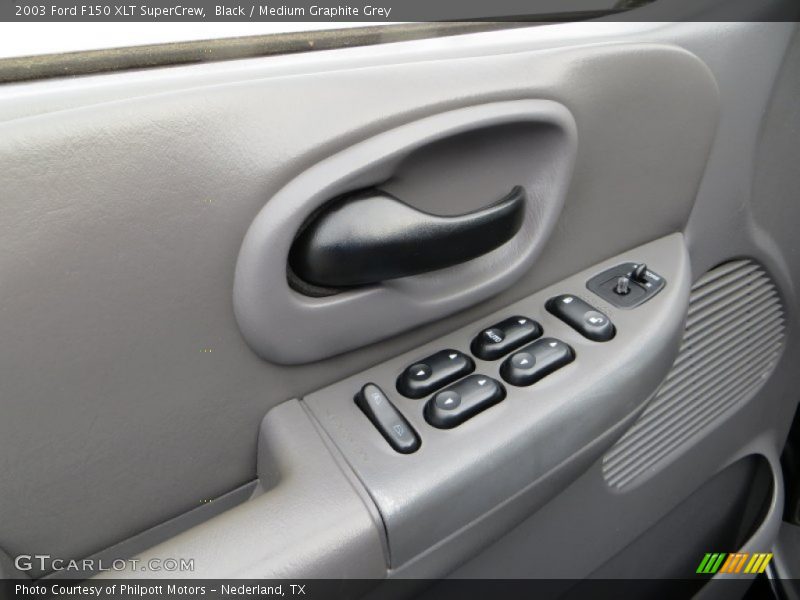 Black / Medium Graphite Grey 2003 Ford F150 XLT SuperCrew