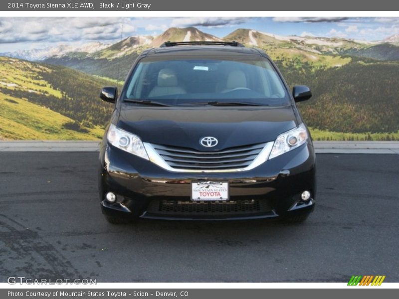Black / Light Gray 2014 Toyota Sienna XLE AWD
