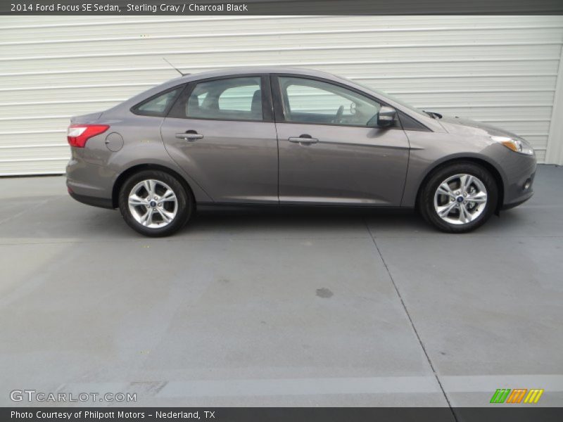 Sterling Gray / Charcoal Black 2014 Ford Focus SE Sedan