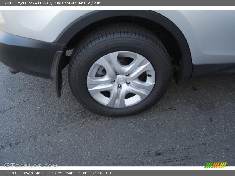 Classic Silver Metallic / Ash 2013 Toyota RAV4 LE AWD