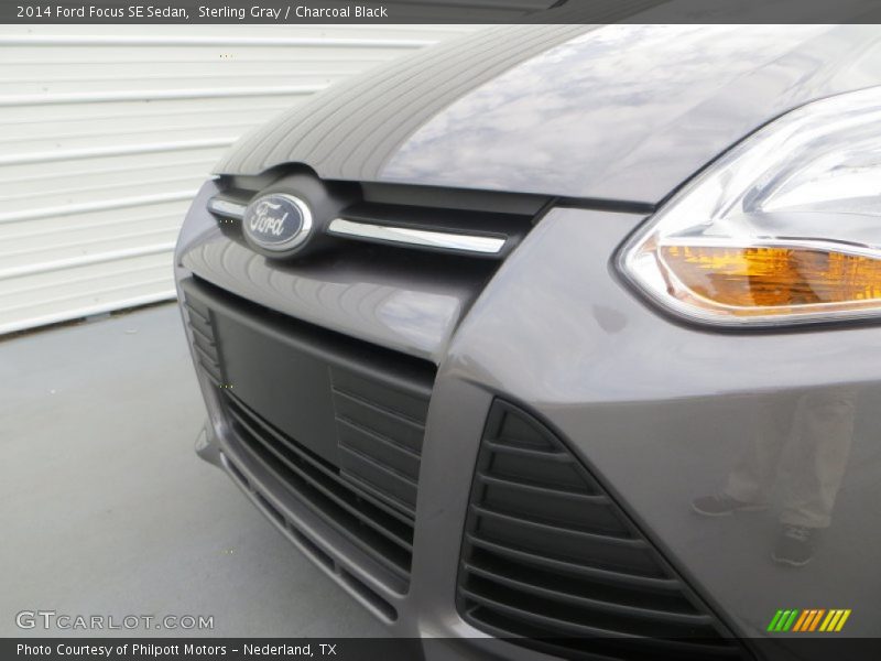 Sterling Gray / Charcoal Black 2014 Ford Focus SE Sedan