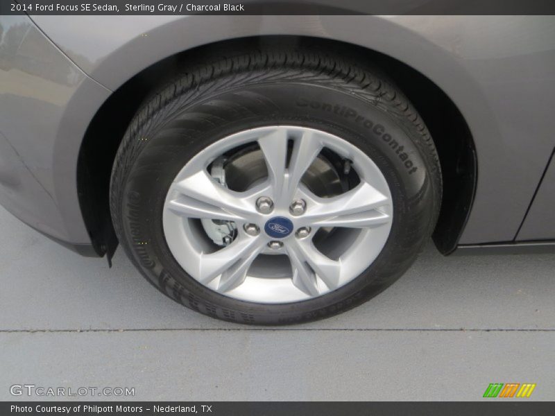 Sterling Gray / Charcoal Black 2014 Ford Focus SE Sedan