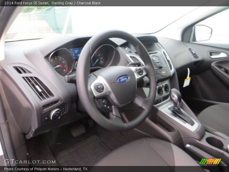 Sterling Gray / Charcoal Black 2014 Ford Focus SE Sedan
