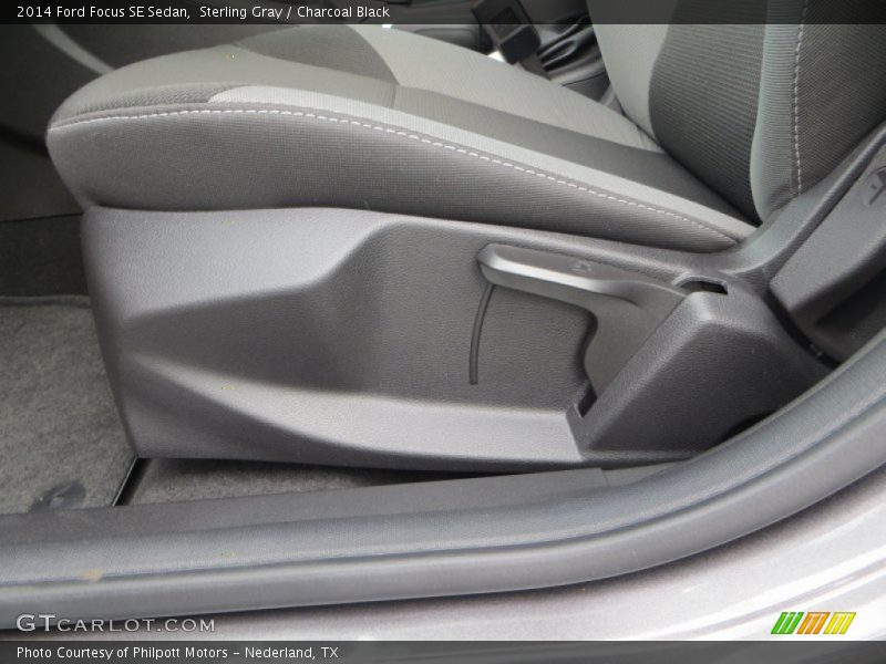 Sterling Gray / Charcoal Black 2014 Ford Focus SE Sedan