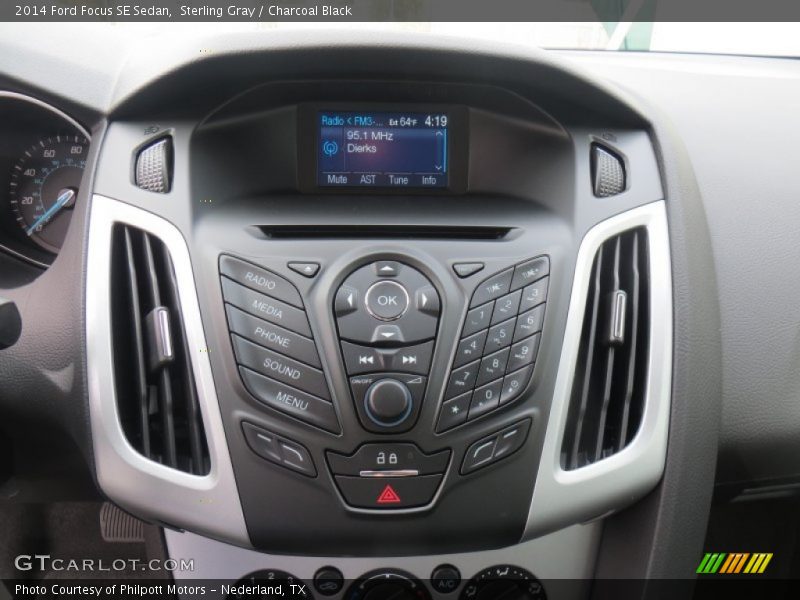 Sterling Gray / Charcoal Black 2014 Ford Focus SE Sedan