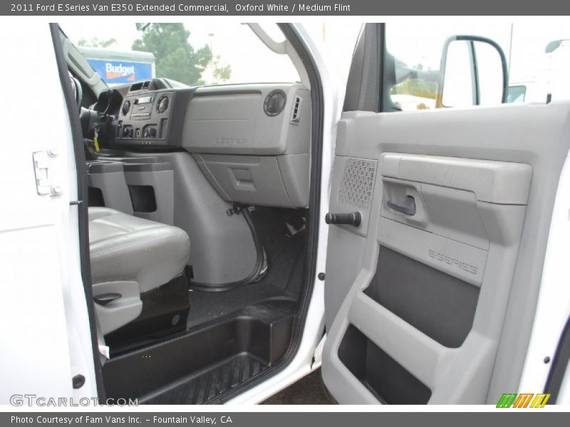 Oxford White / Medium Flint 2011 Ford E Series Van E350 Extended Commercial