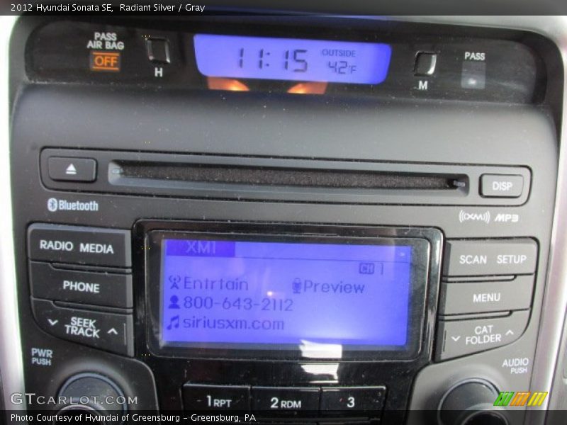 Radiant Silver / Gray 2012 Hyundai Sonata SE