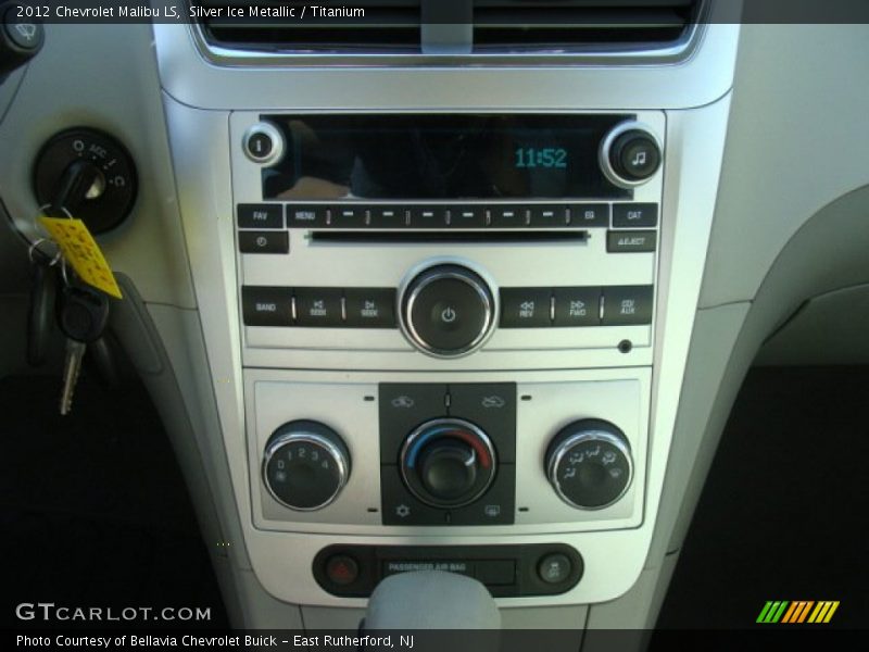 Silver Ice Metallic / Titanium 2012 Chevrolet Malibu LS