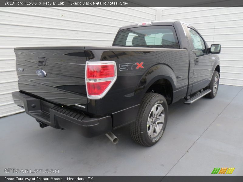 Tuxedo Black Metallic / Steel Gray 2013 Ford F150 STX Regular Cab