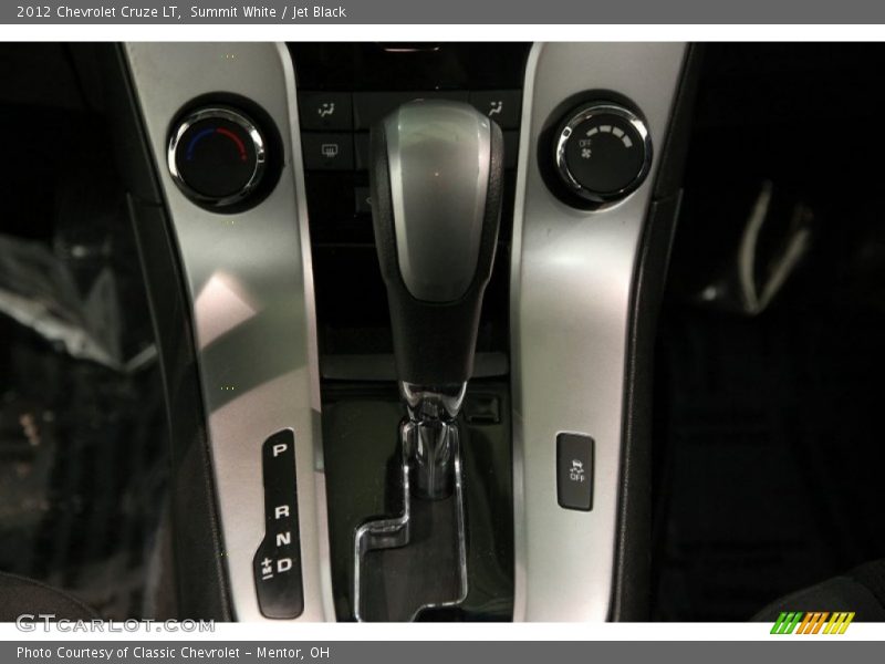 Summit White / Jet Black 2012 Chevrolet Cruze LT