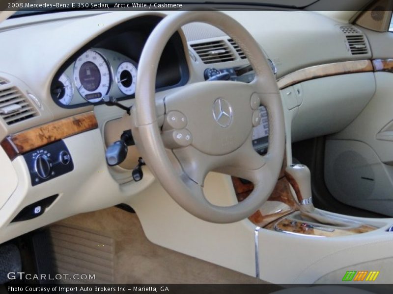 Arctic White / Cashmere 2008 Mercedes-Benz E 350 Sedan