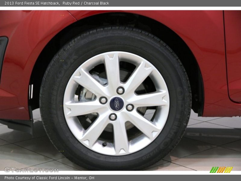 Ruby Red / Charcoal Black 2013 Ford Fiesta SE Hatchback