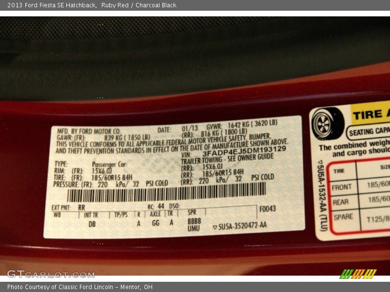 Ruby Red / Charcoal Black 2013 Ford Fiesta SE Hatchback