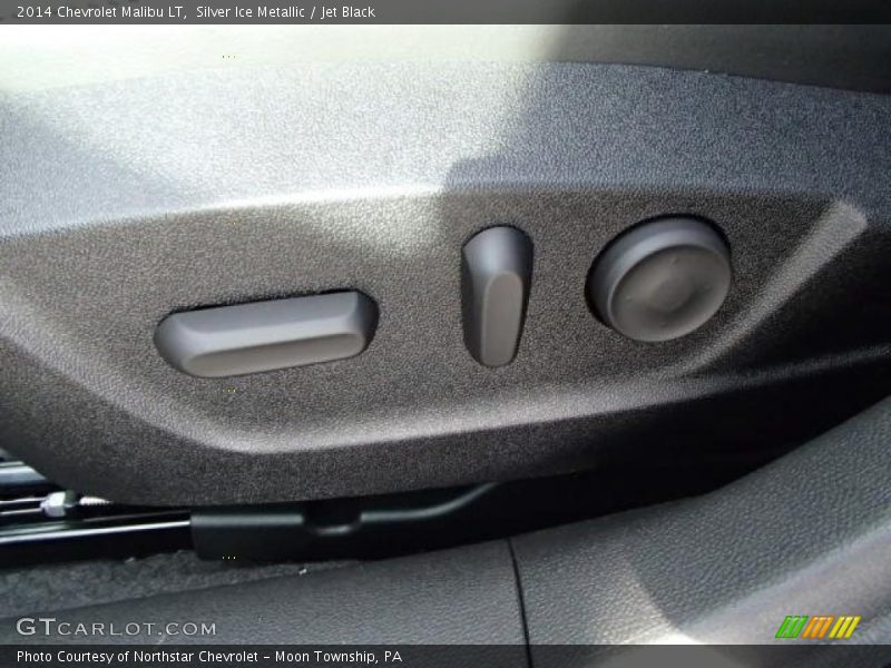 Silver Ice Metallic / Jet Black 2014 Chevrolet Malibu LT