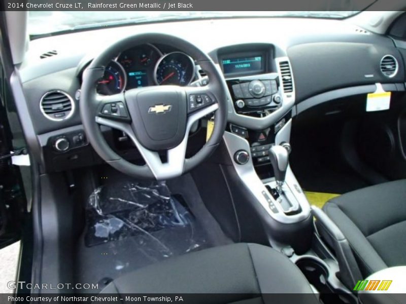 Rainforest Green Metallic / Jet Black 2014 Chevrolet Cruze LT