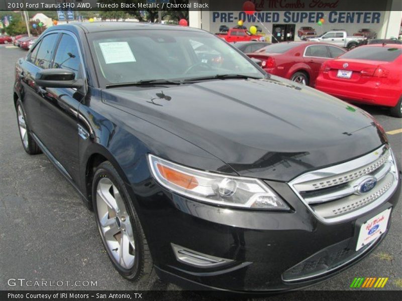 Tuxedo Black Metallic / Charcoal Black 2010 Ford Taurus SHO AWD