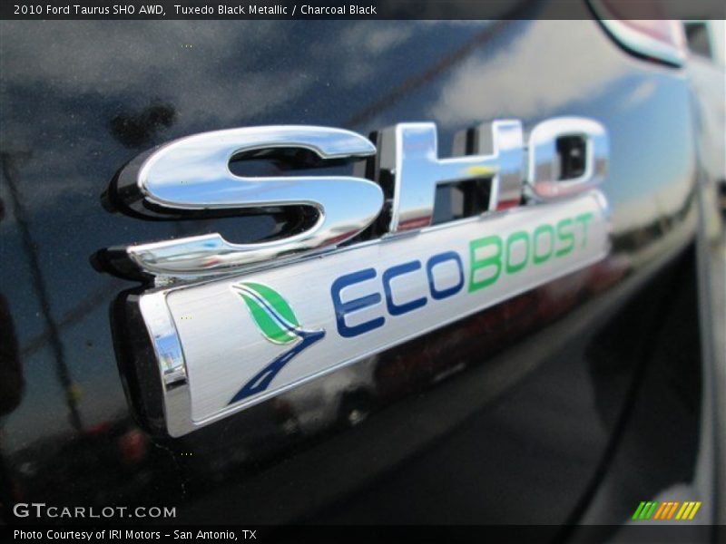 Tuxedo Black Metallic / Charcoal Black 2010 Ford Taurus SHO AWD