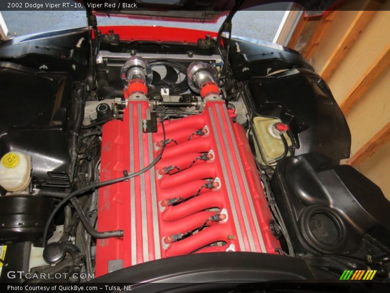 Viper Red / Black 2002 Dodge Viper RT-10
