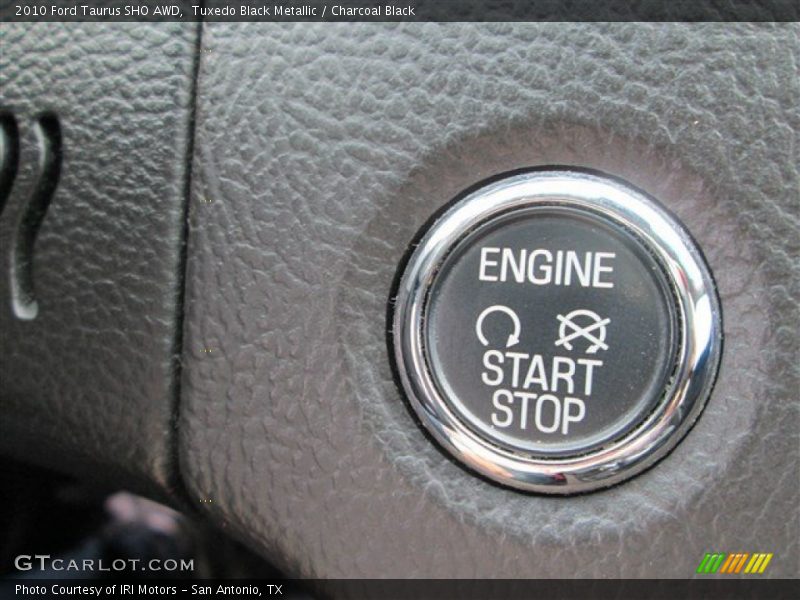 Tuxedo Black Metallic / Charcoal Black 2010 Ford Taurus SHO AWD