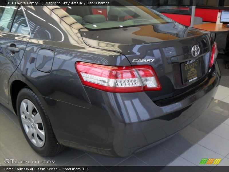Magnetic Gray Metallic / Dark Charcoal 2011 Toyota Camry LE