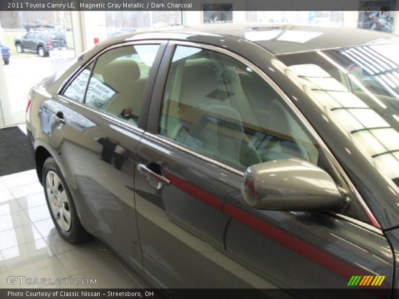 Magnetic Gray Metallic / Dark Charcoal 2011 Toyota Camry LE