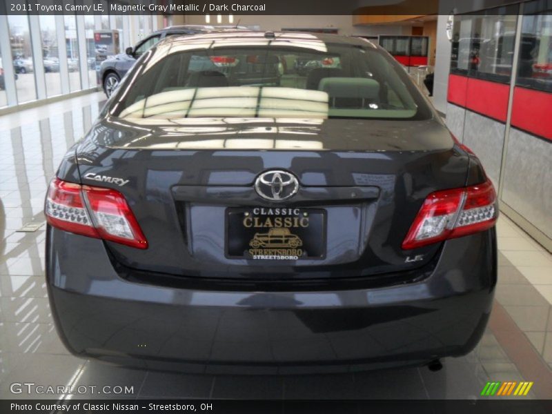 Magnetic Gray Metallic / Dark Charcoal 2011 Toyota Camry LE