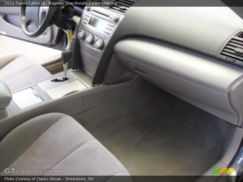 Magnetic Gray Metallic / Dark Charcoal 2011 Toyota Camry LE