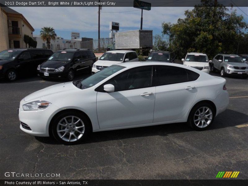 Bright White / Black/Light Diesel Gray 2013 Dodge Dart SXT