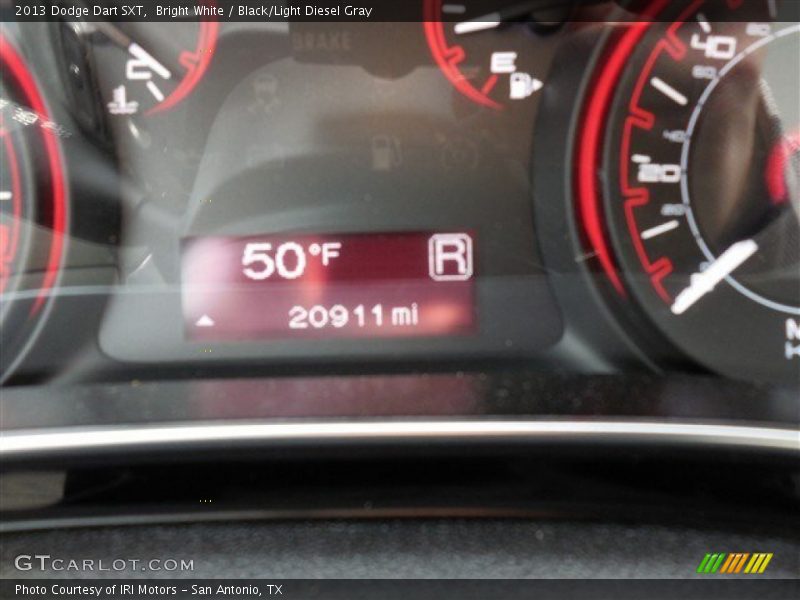 Bright White / Black/Light Diesel Gray 2013 Dodge Dart SXT