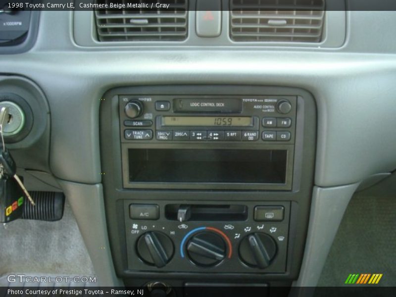 Cashmere Beige Metallic / Gray 1998 Toyota Camry LE