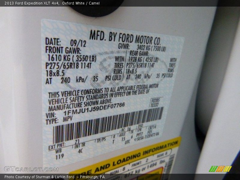 Oxford White / Camel 2013 Ford Expedition XLT 4x4