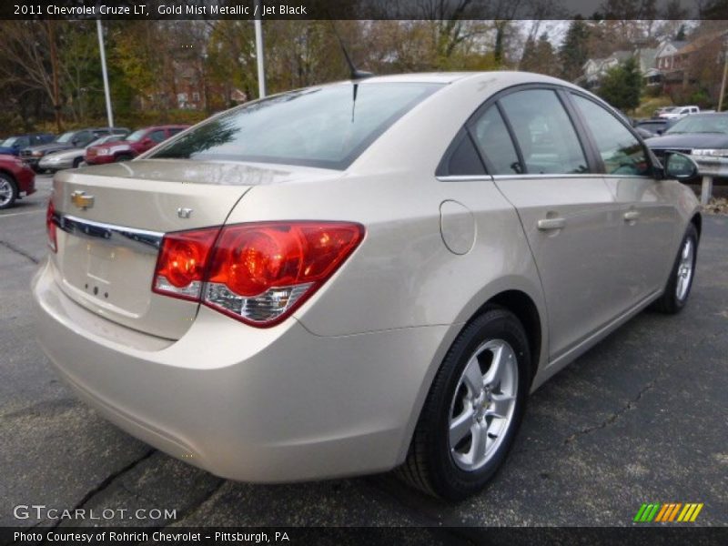 Gold Mist Metallic / Jet Black 2011 Chevrolet Cruze LT