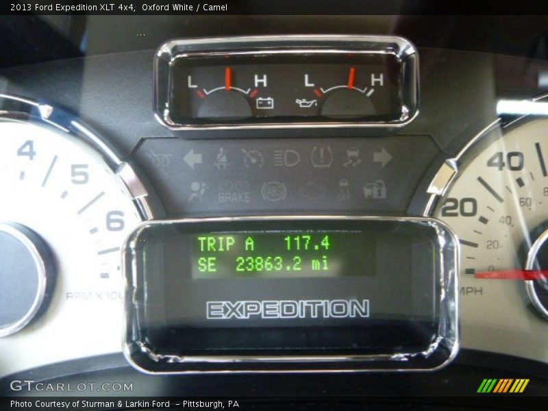 Oxford White / Camel 2013 Ford Expedition XLT 4x4