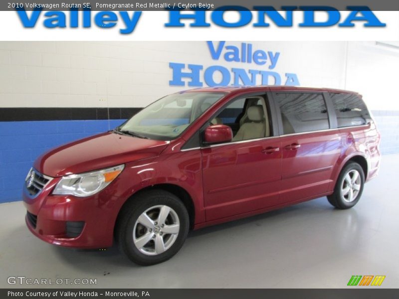 Pomegranate Red Metallic / Ceylon Beige 2010 Volkswagen Routan SE