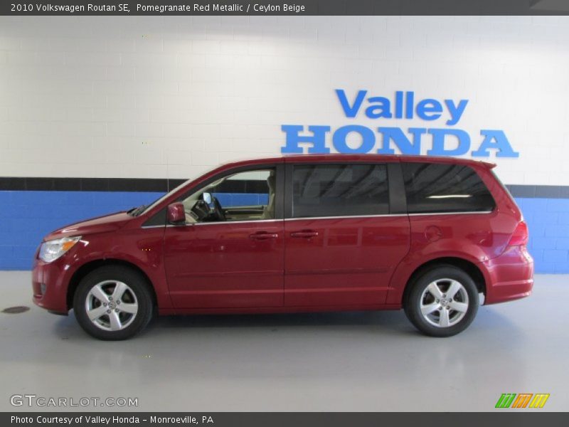 Pomegranate Red Metallic / Ceylon Beige 2010 Volkswagen Routan SE