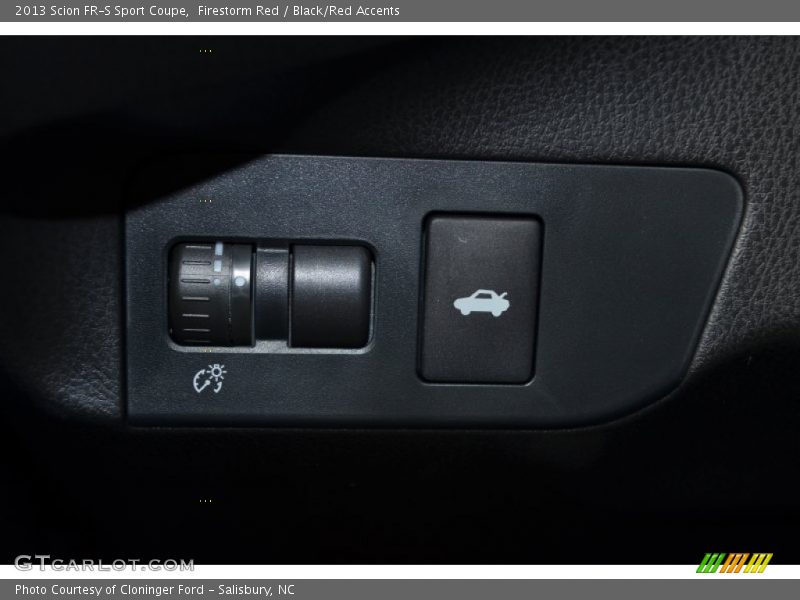 Firestorm Red / Black/Red Accents 2013 Scion FR-S Sport Coupe