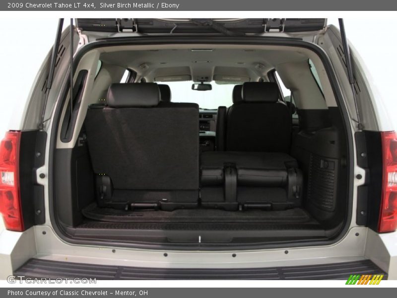 Silver Birch Metallic / Ebony 2009 Chevrolet Tahoe LT 4x4