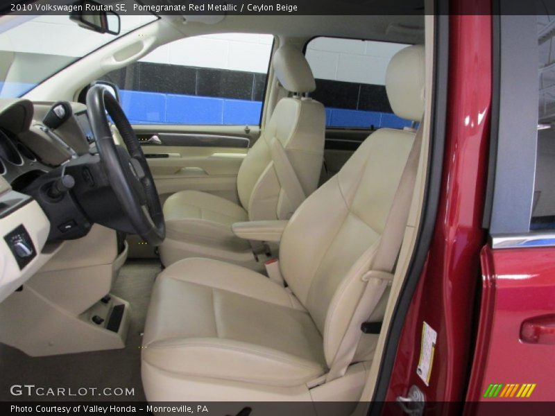 Pomegranate Red Metallic / Ceylon Beige 2010 Volkswagen Routan SE