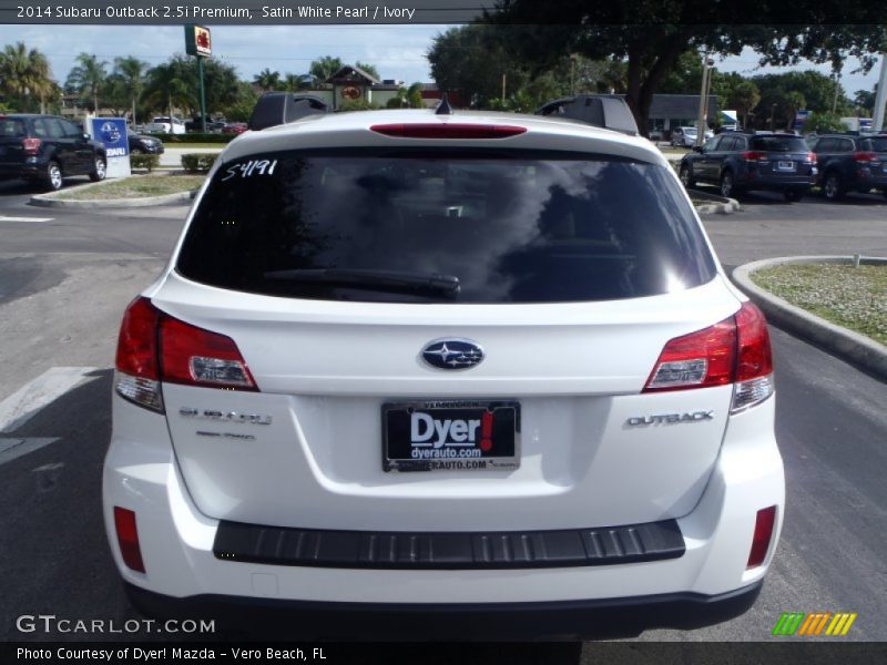 Satin White Pearl / Ivory 2014 Subaru Outback 2.5i Premium