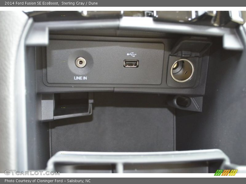 Sterling Gray / Dune 2014 Ford Fusion SE EcoBoost
