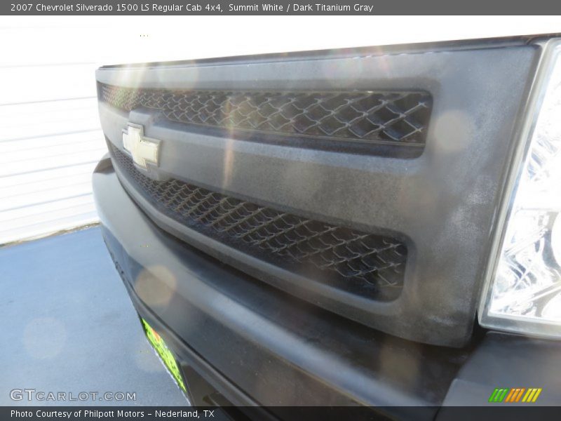 Summit White / Dark Titanium Gray 2007 Chevrolet Silverado 1500 LS Regular Cab 4x4