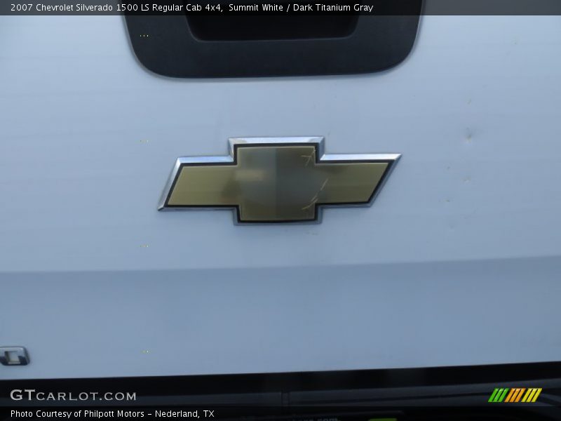 Summit White / Dark Titanium Gray 2007 Chevrolet Silverado 1500 LS Regular Cab 4x4