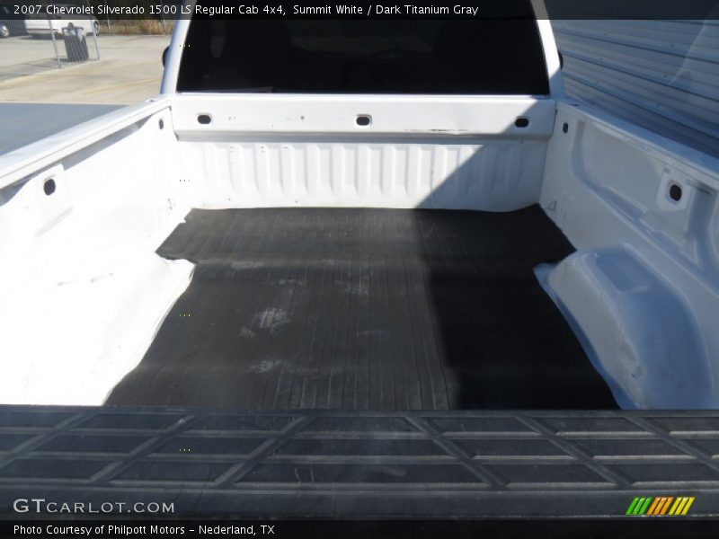 Summit White / Dark Titanium Gray 2007 Chevrolet Silverado 1500 LS Regular Cab 4x4
