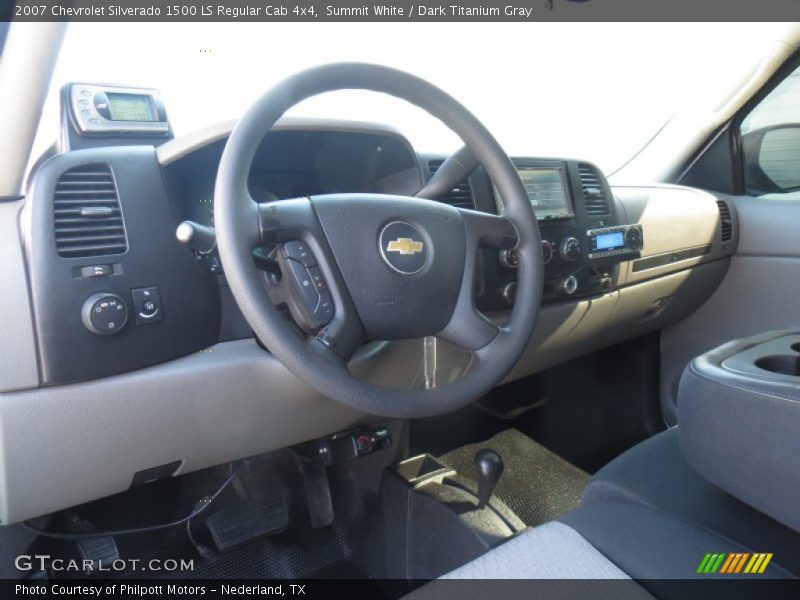 Summit White / Dark Titanium Gray 2007 Chevrolet Silverado 1500 LS Regular Cab 4x4