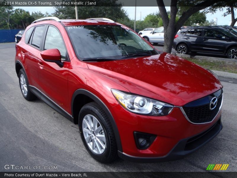 Front 3/4 View of 2014 CX-5 Touring