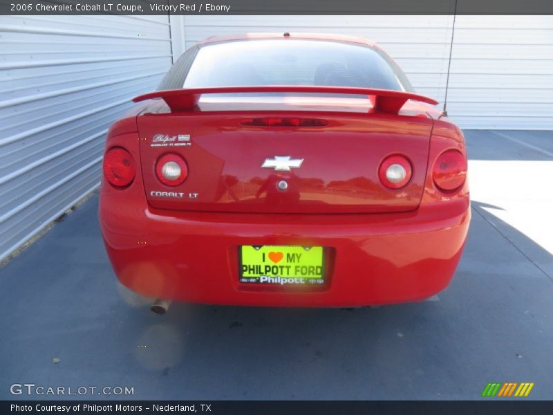 Victory Red / Ebony 2006 Chevrolet Cobalt LT Coupe