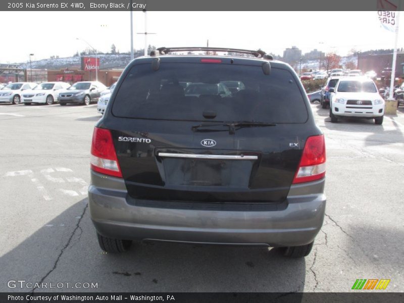 Ebony Black / Gray 2005 Kia Sorento EX 4WD