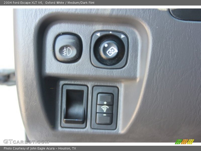 Oxford White / Medium/Dark Flint 2004 Ford Escape XLT V6
